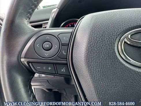 Used 2021 Toyota Camry XSE w/ Navigation Package image 21