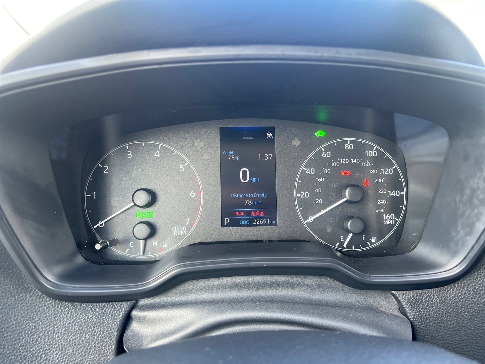 Used 2023 Toyota Corolla LE FWD image 27