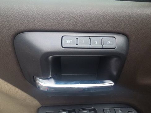 Used 2018 Chevrolet Silverado 3500 LTZ w/ Duramax Plus Package image 21