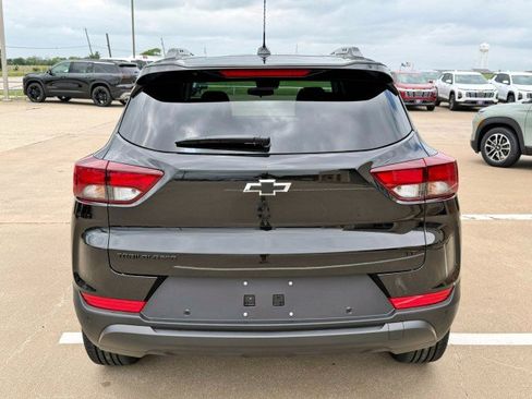 New 2026 Chevrolet TrailBlazer LT FWD image 4