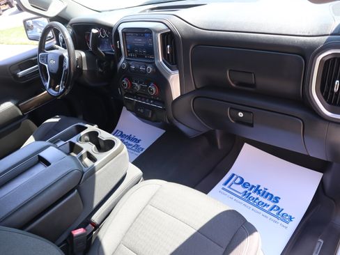 Used 2021 Chevrolet Silverado 1500 LT RWD image 31