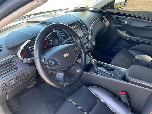 Used 2018 Chevrolet Impala Premier FWD image 24
