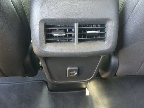 Certified 2022 Chevrolet Equinox LS w/ LPO, Cargo Package FWD image 20