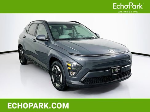 Used 2024 Hyundai Kona SEL image 1