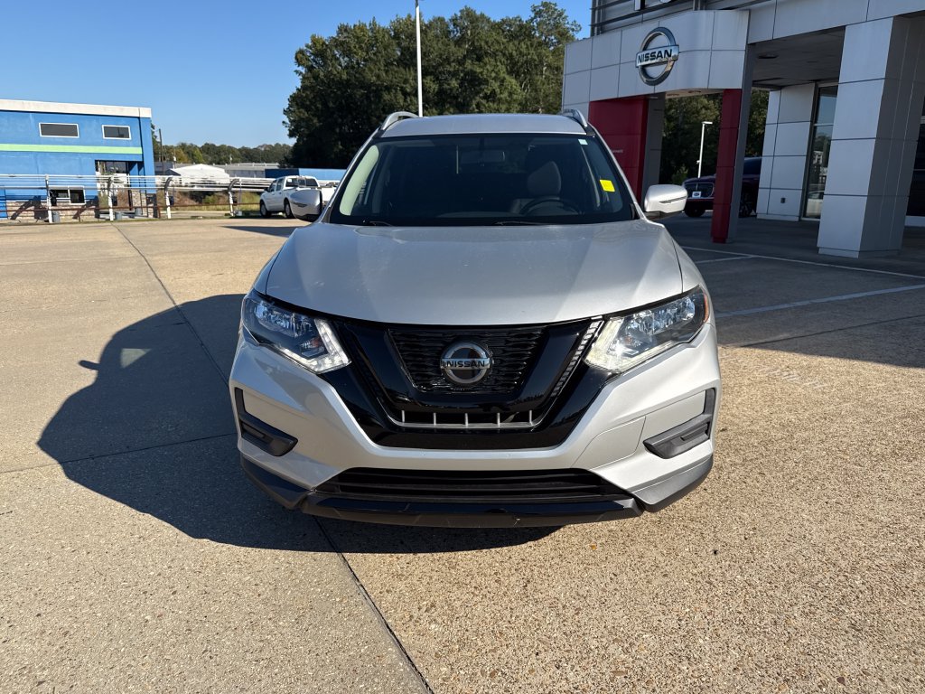 Used 2018 Nissan Rogue SV FWD image 25
