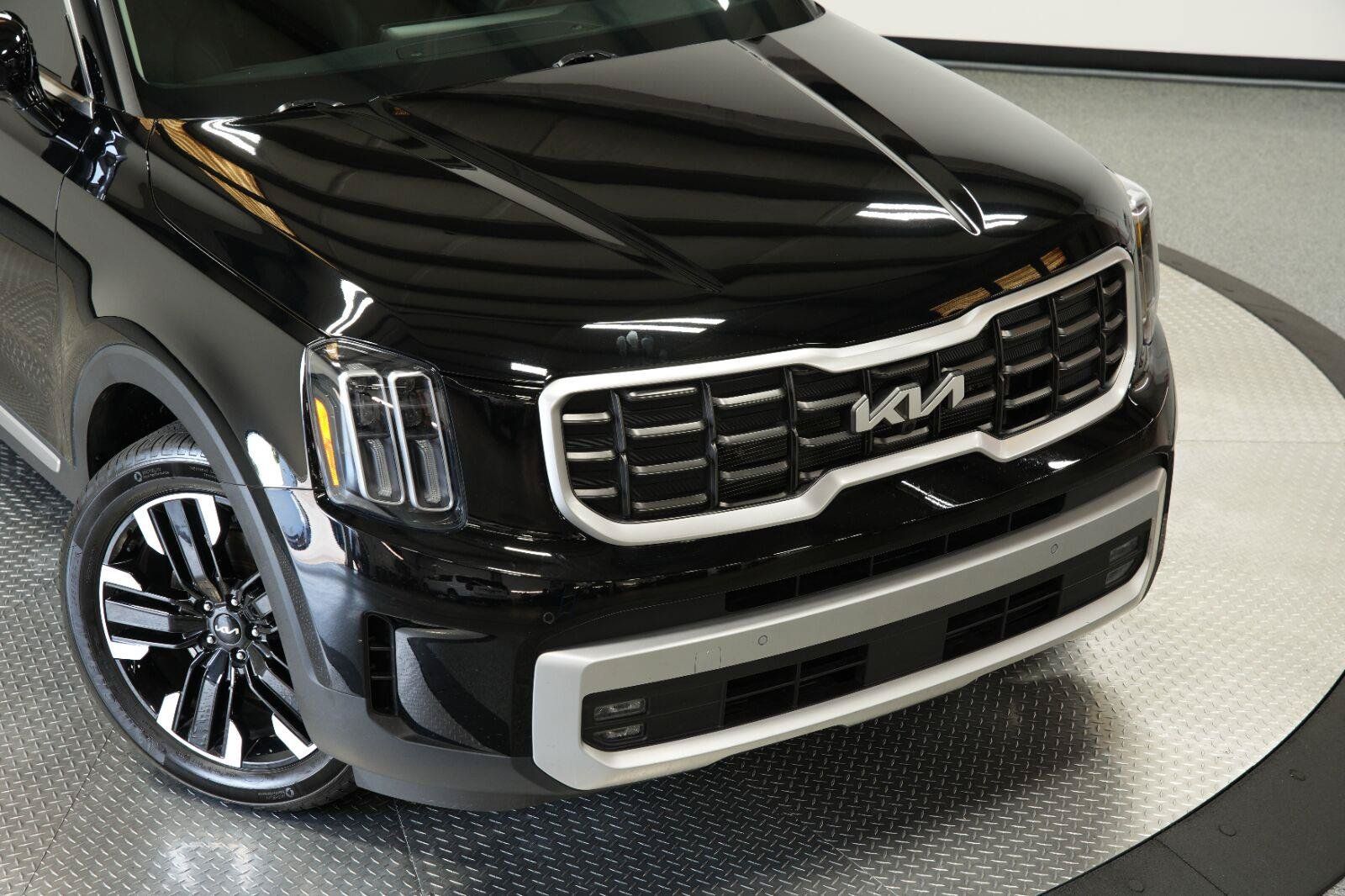 Used 2025 Kia Telluride SX AWD/4WD image 53