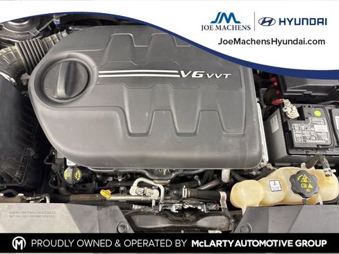 Used 2019 Jeep Cherokee Limited image 19