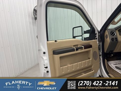 Used 2008 Ford F250 4x4 Crew Cab Super Duty image 8