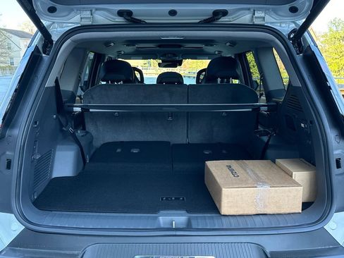 New 2026 Kia EV9 Wind image 7