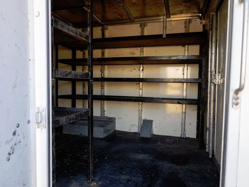 Used 2018 Chevrolet Express 3500 w/ Power Convenience Package image 19