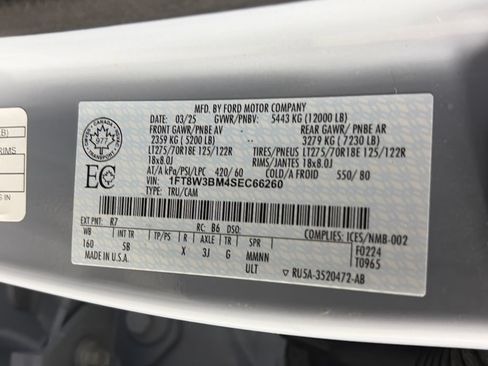Used 2025 Ford F350 Lariat AWD/4WD image 9