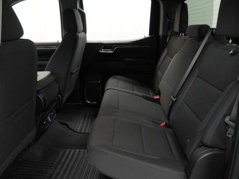 Used 2024 Chevrolet Silverado 1500 LT AWD/4WD image 12