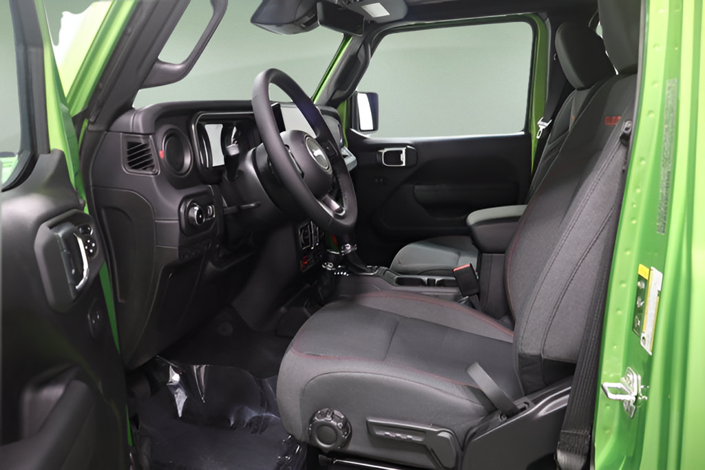 New 2026 Jeep Wrangler Unlimited Rubicon w/ Technology Group AWD/4WD image 13