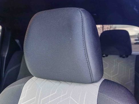 Used 2022 Toyota Tacoma TRD Sport image 24