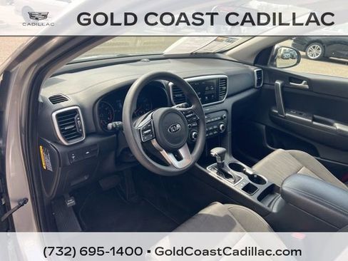 Used 2020 Kia Sportage LX image 14
