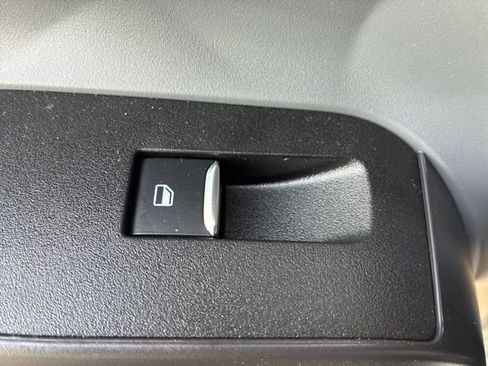 New 2025 Ford Maverick XLT w/ XLT Luxury Package image 19