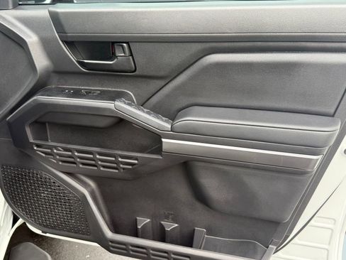 Certified 2024 Toyota Tacoma SR5 image 33