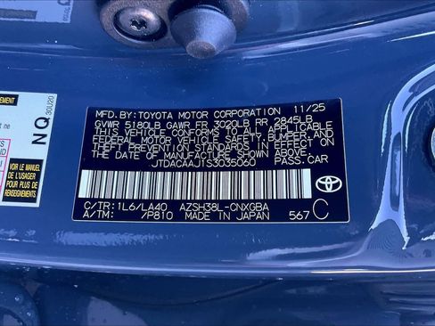 Used 2025 Toyota Crown Signia Limited image 32