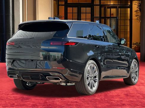 Used 2026 Land Rover Range Rover Sport Dynamic SE image 10