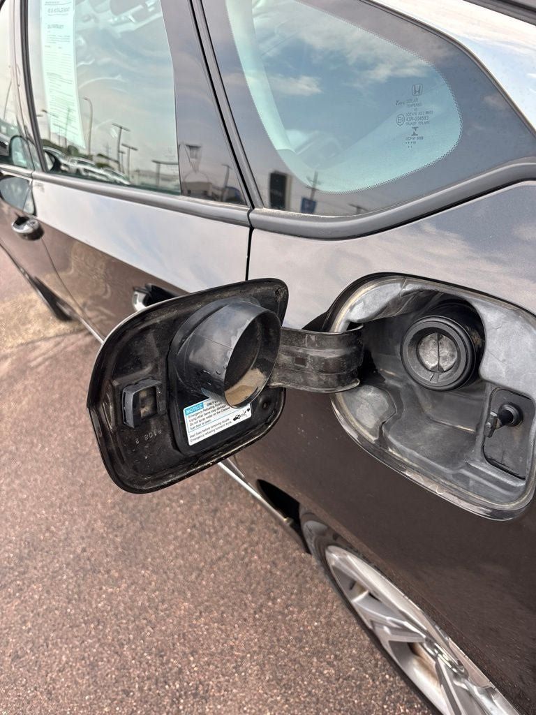 Used 2018 Honda Accord EX image 36