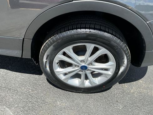 Used 2019 Ford Escape SE AWD/4WD image 6