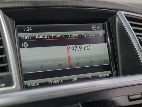 Used 2016 Mercedes-Benz GL 63 AMG 4MATIC image 37