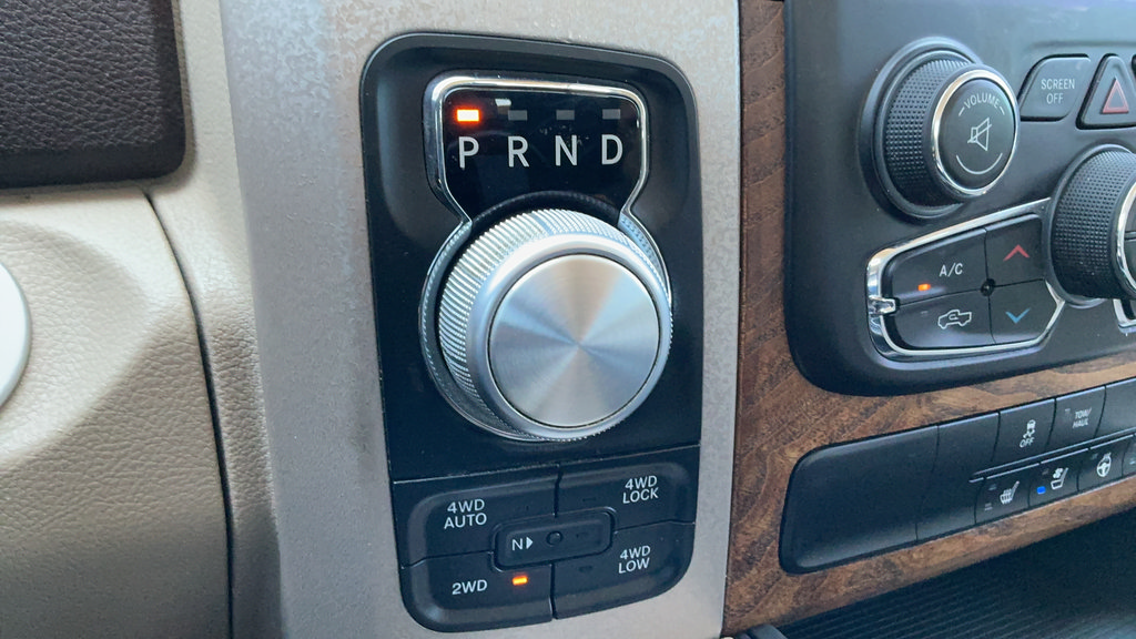 Used 2018 RAM 1500 Laramie Longhorn w/ Longhorn Southfork Package AWD/4WD image 15