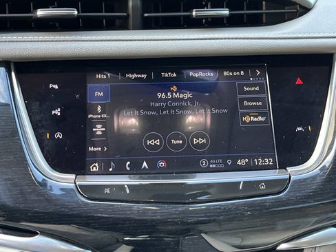 Used 2024 Cadillac XT6 Premium Luxury w/ Technology Package image 17