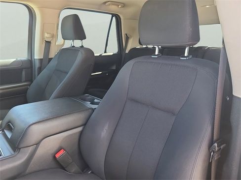 Used 2022 Ford Expedition XL image 22