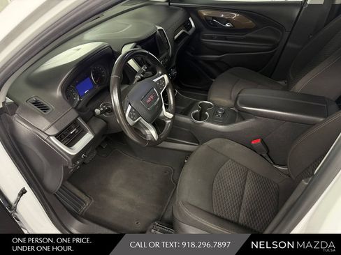 Used 2021 GMC Terrain SLE FWD image 18