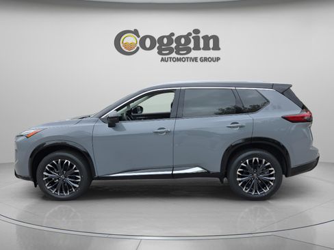 New 2026 Nissan Rogue Platinum w/ Platinum Premium Package AWD/4WD image 2