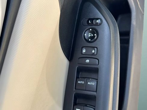 Used 2020 Honda Civic LX image 12