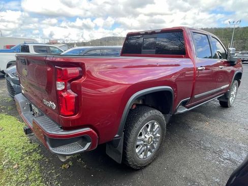 Certified 2024 Chevrolet Silverado 2500 High Country w/ High Country Premium Package image 3