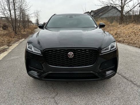 Used 2023 Jaguar F-PACE S image 2
