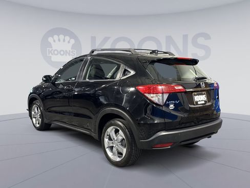 Used 2019 Honda HR-V LX image 4