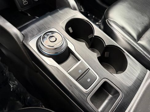Used 2024 Ford Escape Platinum AWD/4WD image 41