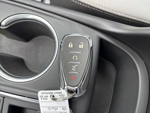 Used 2018 Chevrolet Equinox LT w/ Sun & Infotainment Package AWD/4WD image 26