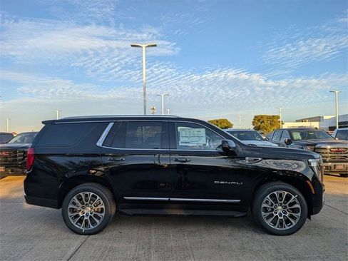 New 2026 GMC Yukon Denali image 3