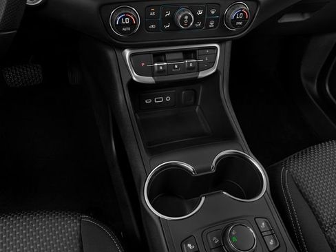 Used 2023 GMC Terrain SLE w/ Driver Convenience Package FWD image 9