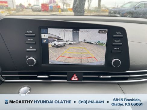 Used 2025 Hyundai Elantra Sport FWD image 8