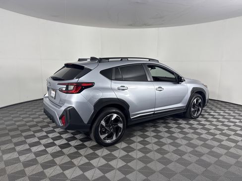 Used 2025 Subaru Crosstrek 2.5i Limited w/ Crosstrek Mirror Package image 4