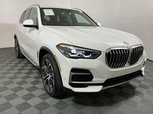 Used 2023 BMW X5 sDrive40i w/ Premium Package RWD image 4