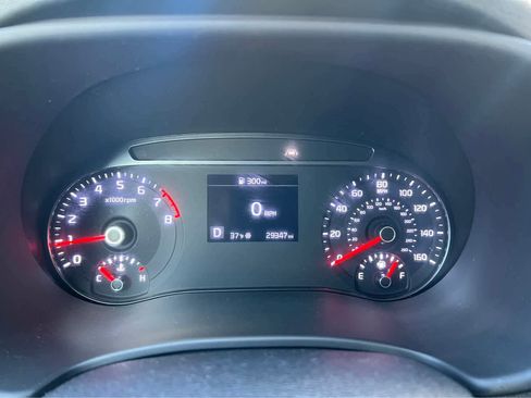 Used 2022 Kia Soul LX w/ Technology Package image 13