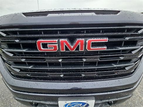 New 2026 GMC Sierra 1500 Elevation image 32