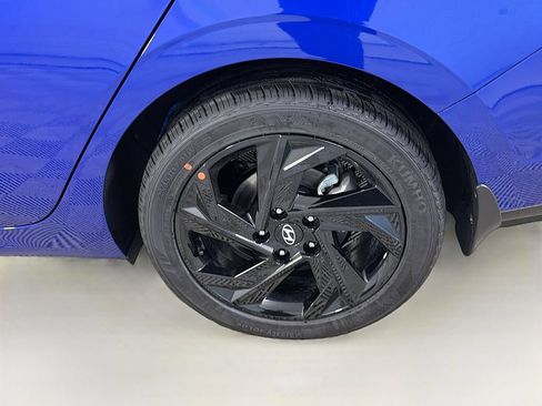 Used 2026 Hyundai Elantra Sport FWD image 30