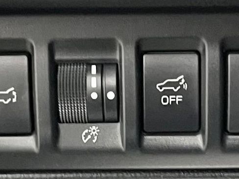 Used 2022 Subaru Outback Onyx Edition XT AWD/4WD image 32