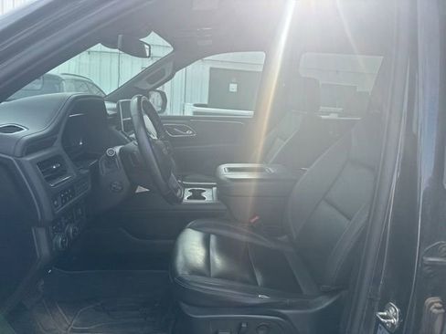 Used 2024 Chevrolet Tahoe Z71 w/ Z71 Off-Road Package AWD/4WD image 2