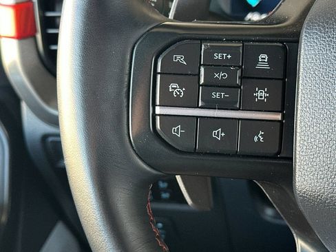 Used 2025 Ford F150 Raptor AWD/4WD image 33