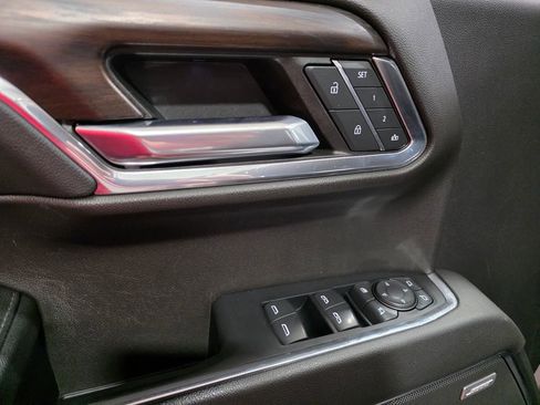 Certified 2022 GMC Sierra 1500 SLT w/ SLT Premium Plus Package AWD/4WD image 12