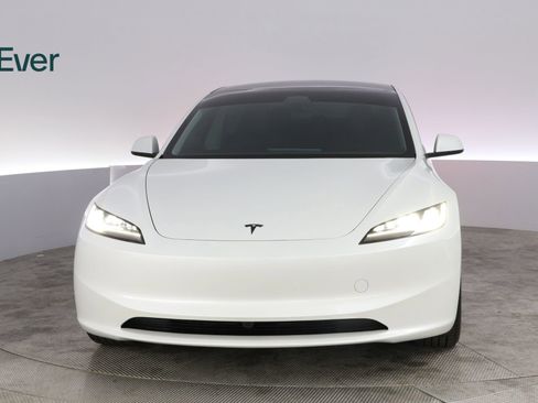 Used 2026 Tesla Model 3 RWD image 12